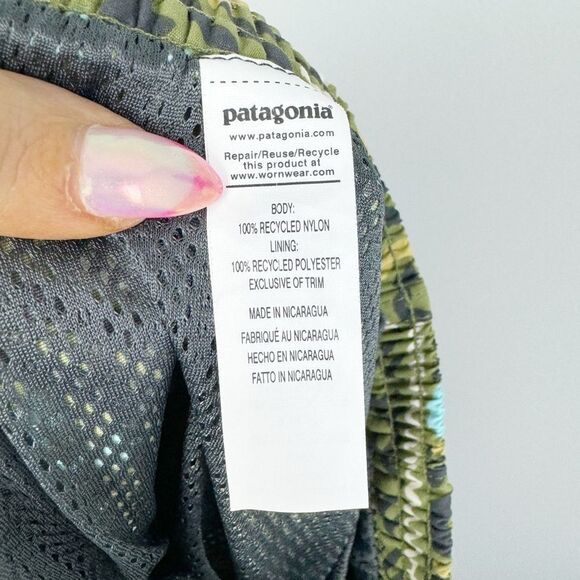 PATAGONIA | NEW Baggies Longs 7” Inseam Shorts Mangrove Tiki Men’s Size Small - Picture 11 of 11